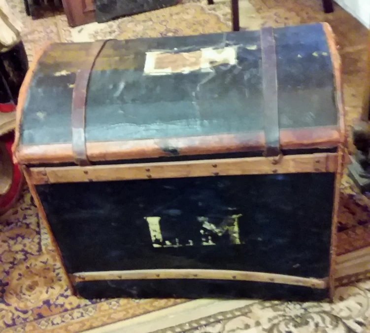 Malle de voyage en cuir vers 1900