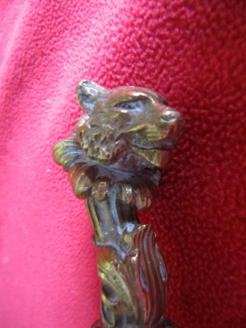 Cloche de table de chasse tête de loup en bronze 19ème