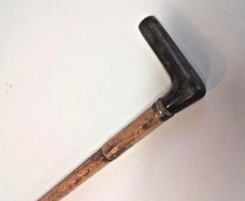 Canne ancienne de marche de collection pommeau corne système dague 19ème