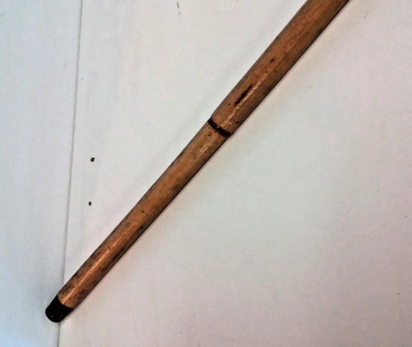 Canne ancienne de marche de collection pommeau corne système dague 19ème