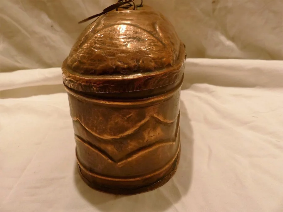 Ancien panier ou vivier réserve a poisson pêche vintage en cuivre milieu 20ème