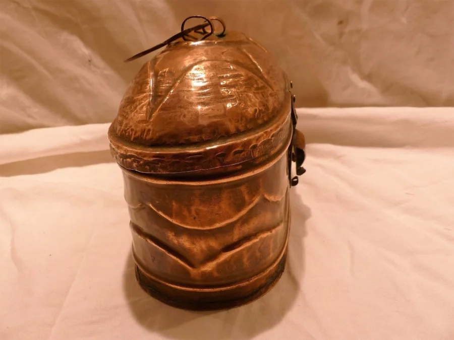 Ancien panier ou vivier réserve a poisson pêche vintage en cuivre milieu 20ème