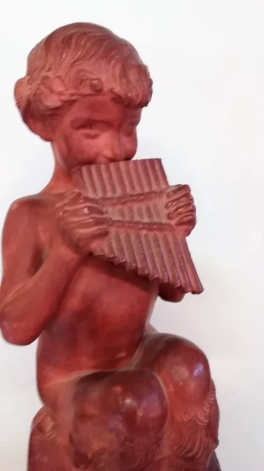 Faune à la flûte de pan par Jean Marie CAMUS (1877-1955) en terre cuite