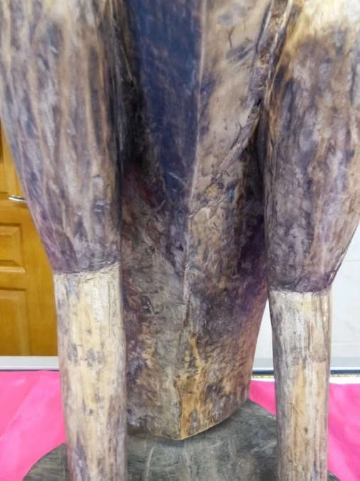 Sculpture Africaine d'un oiseau en bois début XXème