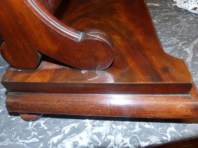 Miroir psyché barbière en acajou flammé de Cuba  d'époque restauration