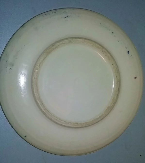 Assiette en faïence décor tête d'homme Cerennes Vallauris