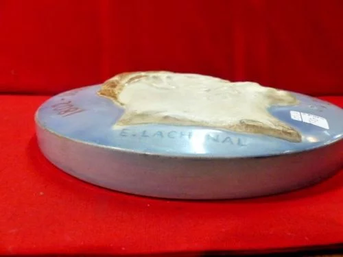 Médaillon faïence sculpture bas-relief portrait Victor Hugo E.Lachenal XXème