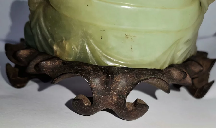 JADE-STATUETTE VON BUDDHA