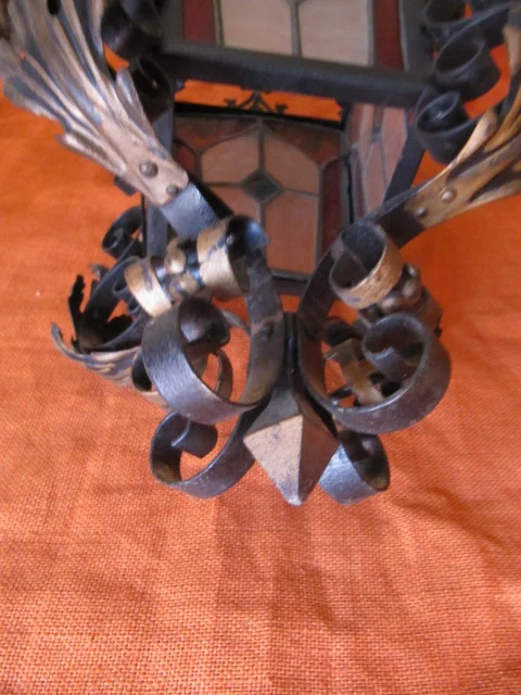 新艺术时期灯笼