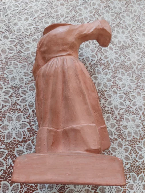 СТАТУЭТКА БРЕТОНЦА Ивона РОЯ