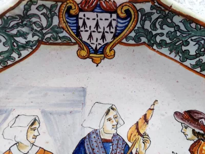 DISH подписал контракт с Маликорн Пуплар Беатрикс