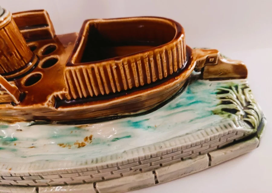 ЦЕНТРАЛЬНАЯ ЧАСТЬ СТОЛИКА 1900 Г.