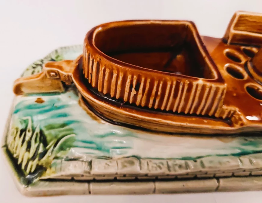 ЦЕНТРАЛЬНАЯ ЧАСТЬ СТОЛИКА 1900 Г.