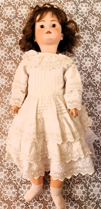 НЕМЕЦКАЯ КУКЛА