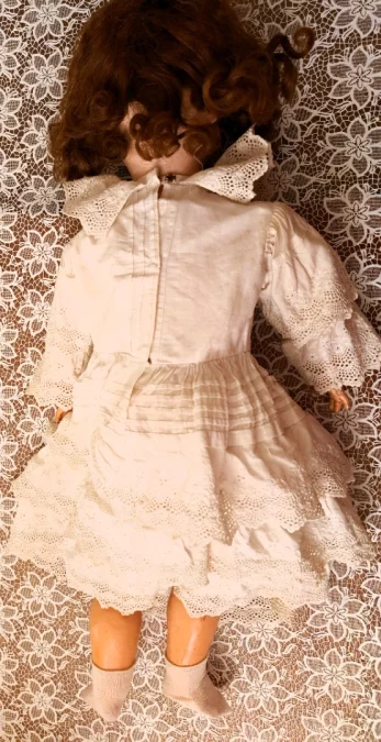 НЕМЕЦКАЯ КУКЛА