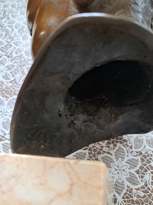 BUSTO DEL PERIODO ART DECO