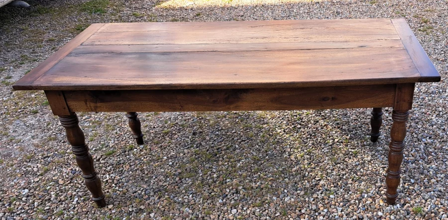 KÜCHENTISCH AUS DEM 19. JAHRHUNDERT