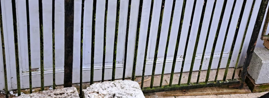 PORTAL AUS DEM 18. JAHRHUNDERT