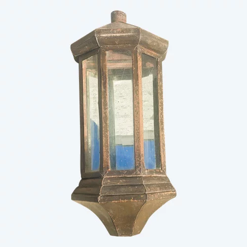WALL LANTERN