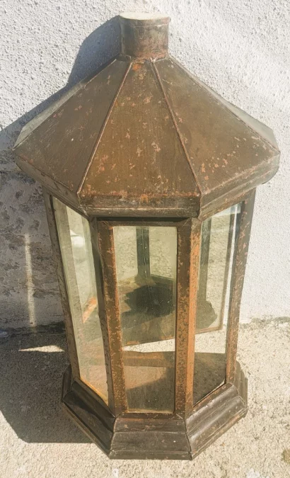WALL LANTERN