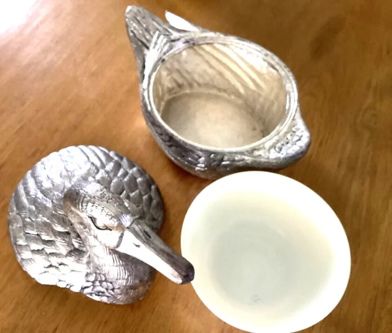 EISKÜHLER AUS SILBERPLATTE