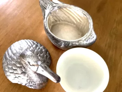 EISKÜHLER AUS SILBERPLATTE