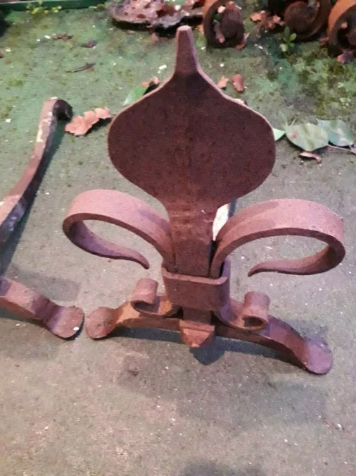 COPPIA DI CANI DA FUOCO