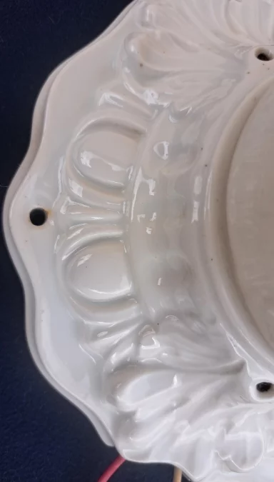 Lampe plafonnier ou applique murale base en porcelaine et opaline début XXème