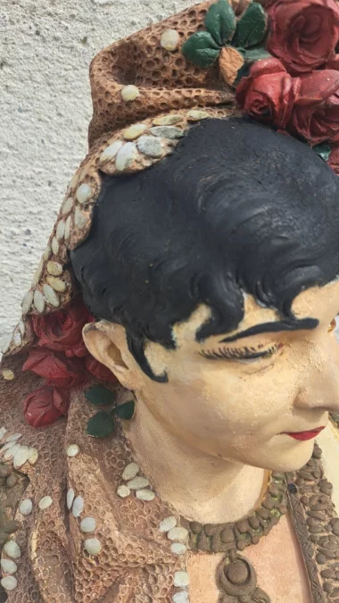 Steingutbüste von Adolphe MAUBACH