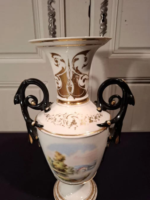 ナポレオン3世時代の花瓶2個