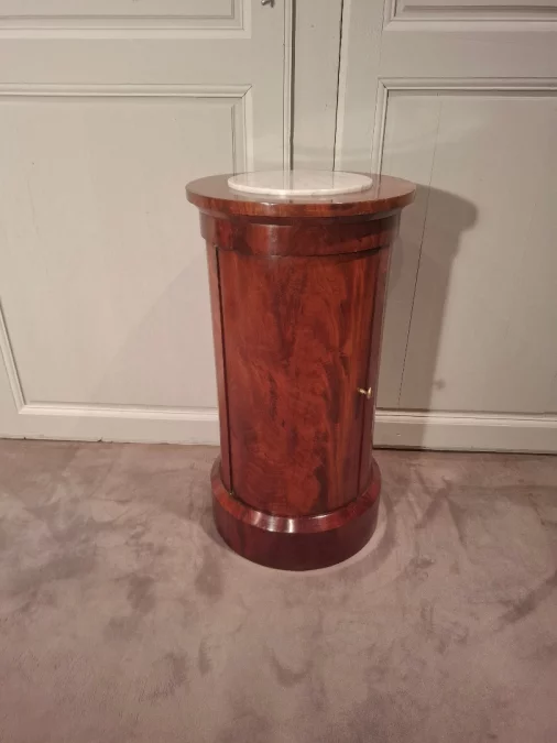 ソムノ ベッドサイドテーブル