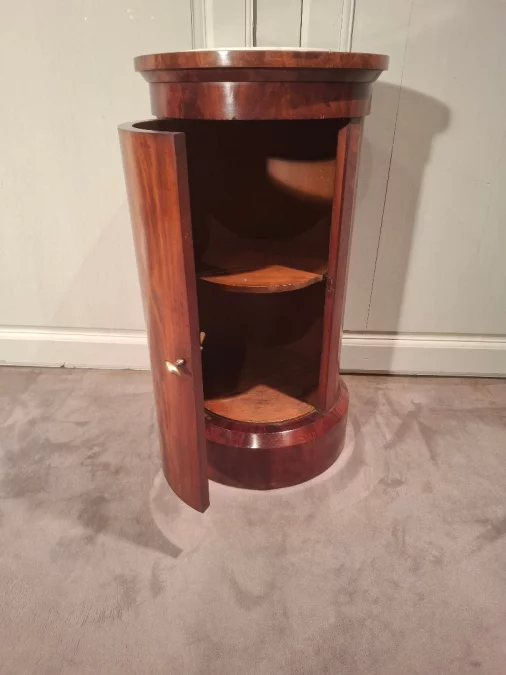 ソムノ ベッドサイドテーブル