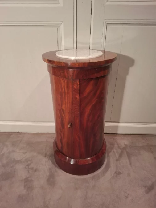 ソムノ ベッドサイドテーブル