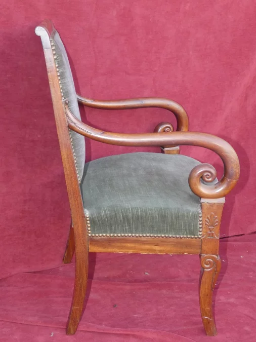 SILLÓN CHARLES X PERIOD