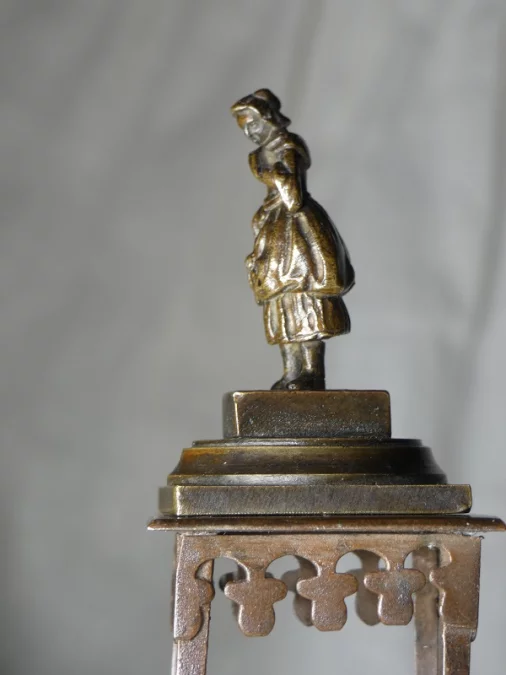 VIENESISCHE BRONZENFIGUR