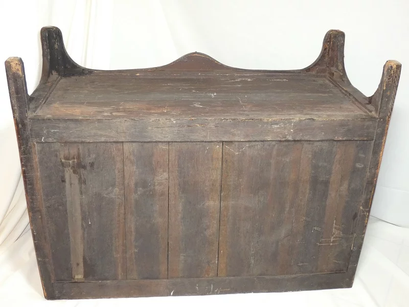 Commode galbée et marquetée d'époque Louis XV par jean-Charles ELLAUME 1714-1763