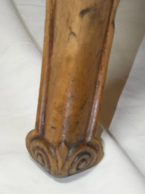 Paire de fauteuils d'époque Régence début 18e siècle en noyer