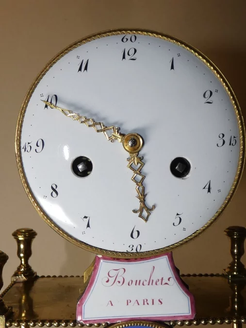 Pendule portique semi-squelette par jean louis Bouchet - fin 18ème début 19ème