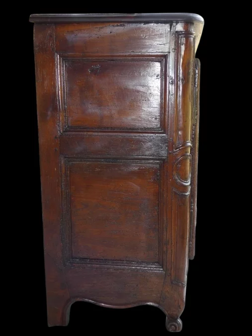 Enfilade 3 portes Régence en merisier début 18 ème