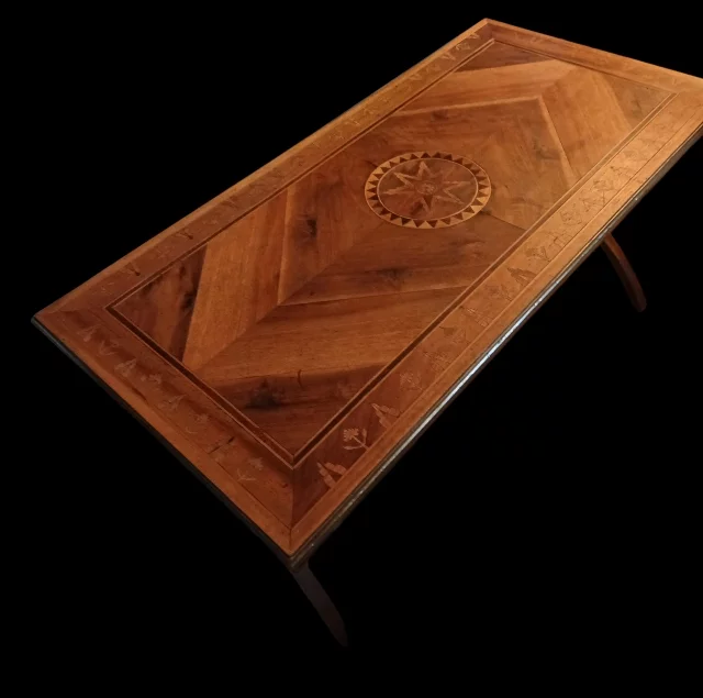 Italienischer Couchtisch