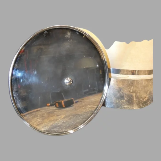 Chromen lamp van Richard Essig