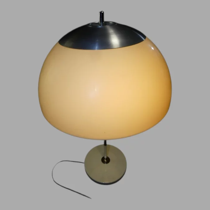 Weltraumzeitalter-Lampe