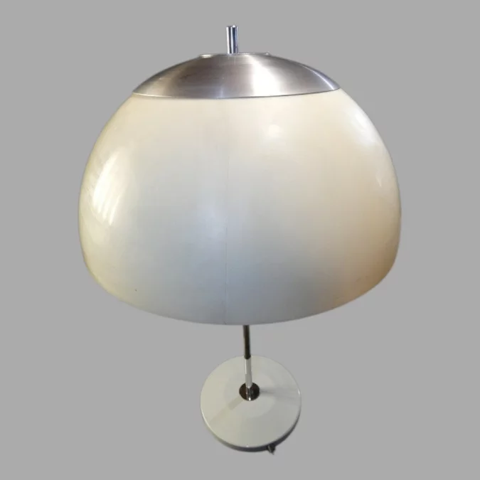 Weltraumzeitalter-Lampe