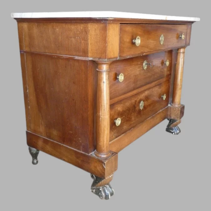 Kommode aus der Zeit des Französischen Kaiserreichs