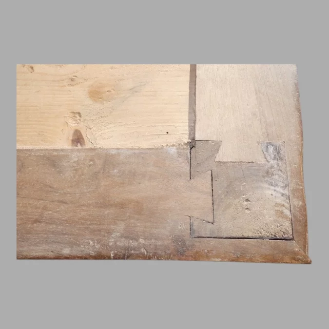 Kommode aus der Zeit des Französischen Kaiserreichs