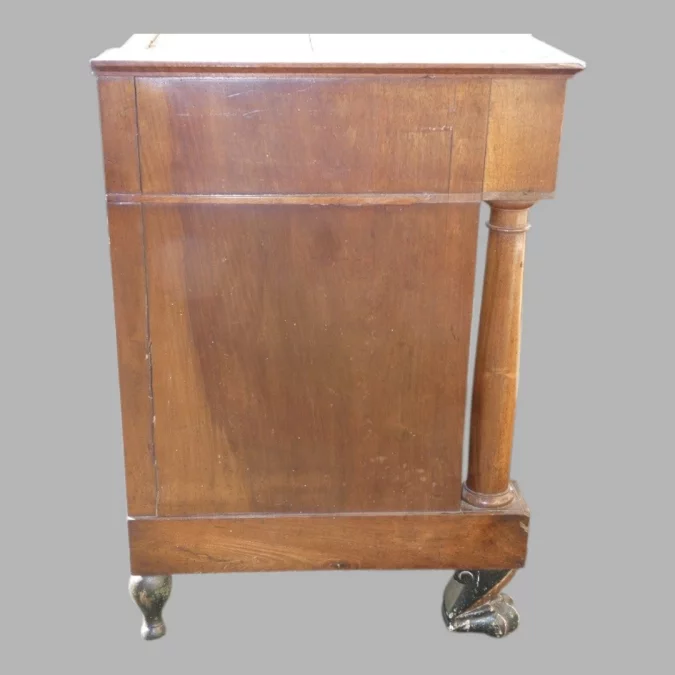 Kommode aus der Zeit des Französischen Kaiserreichs