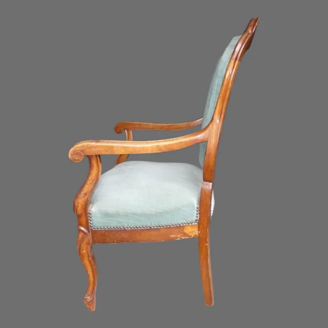 Fauteuil de bureau Louis Philippe en acajou vers 1830