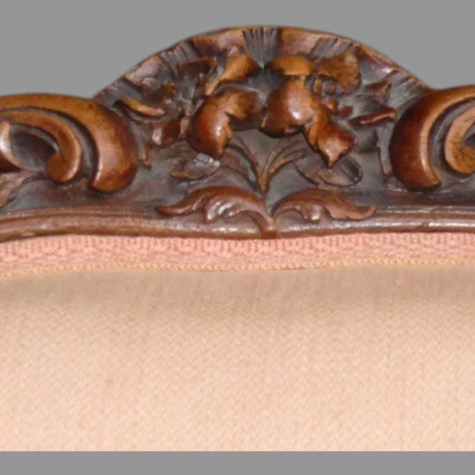 Fauteuil de bureau de style Louis XV en noyer 19ème