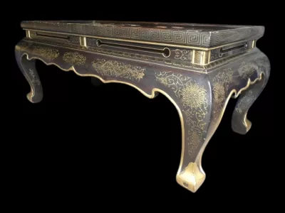 Table basse chinoise , laque or et pierre 1950