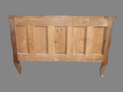 Commode sauteuse Castraise en noyer blond époque Louis XV 18ème